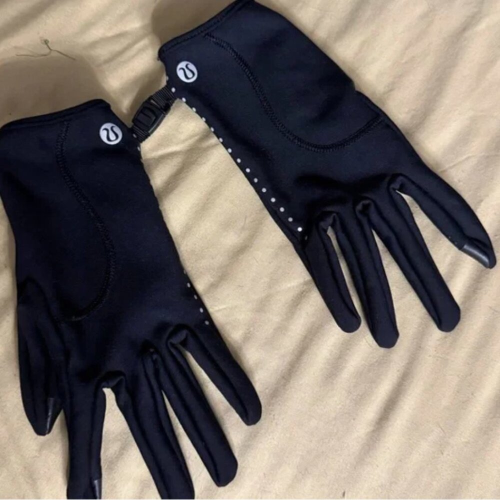Lululemon Women's Fast and Free Running Gloves LIKE NEW